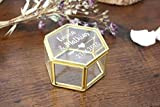 Boîte à alliances en verre et métal doré personnalisée avec vos prénoms et date gravés, forme hexagonale, boîte vitrine