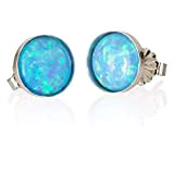 Boucles d'oreilles en argent sterling 925 avec opale bleu clair 8 mm Boucles d'oreilles faites à la main