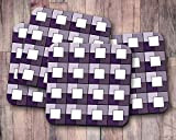 Dessous de verre avec un motif géométrique de carrés violets et blancs, dessous de verre, dessous de plat