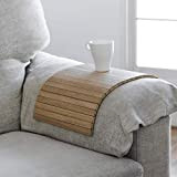 Le plateau adaptable au bras du canapé, du fauteuil ou du fauteuil, pliable, portable, offre un espace utile pour laisser ...