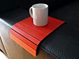 Table de canapé pour le accoudoir moulante en bois en plusieurs couleurs comme rouge rubis Petites tables modulables au dessus ...